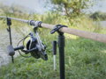 Držiak prúta s poistkou Delphin LOX - 1x Uni držiak + 2x gumička