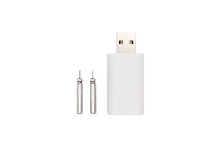USB nabíjačka a 2x batéria CR425 - 3V