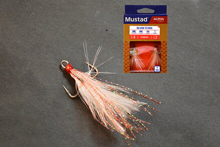 MUSTAD IN-LINE TRIPLE GRIP RED TINSEL HÁČIK