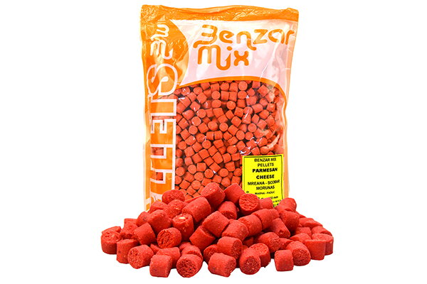 BENZÁR MIX PARMEZÁN PELLET